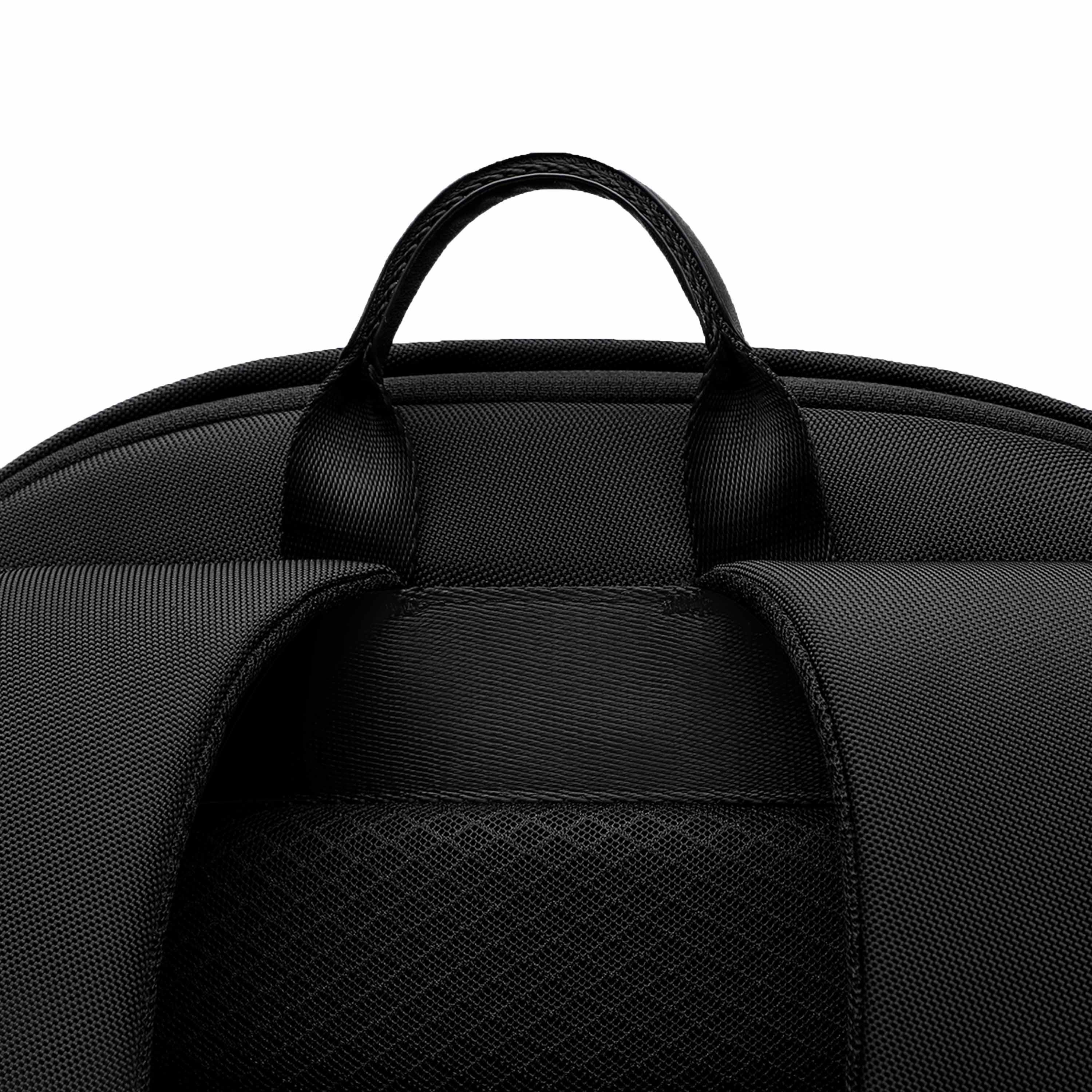 Adventress Backpack 