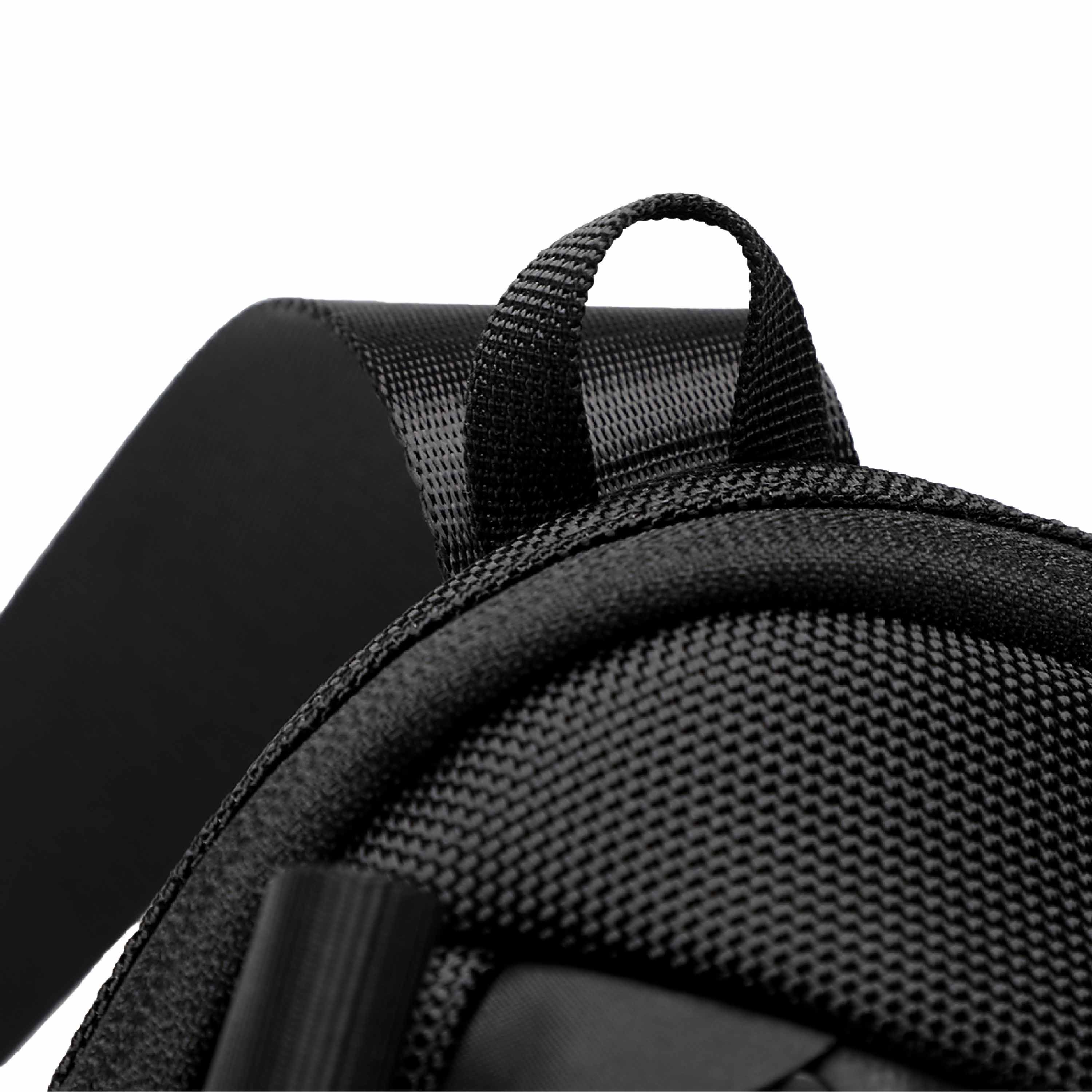 Tactura Crossbody Bag