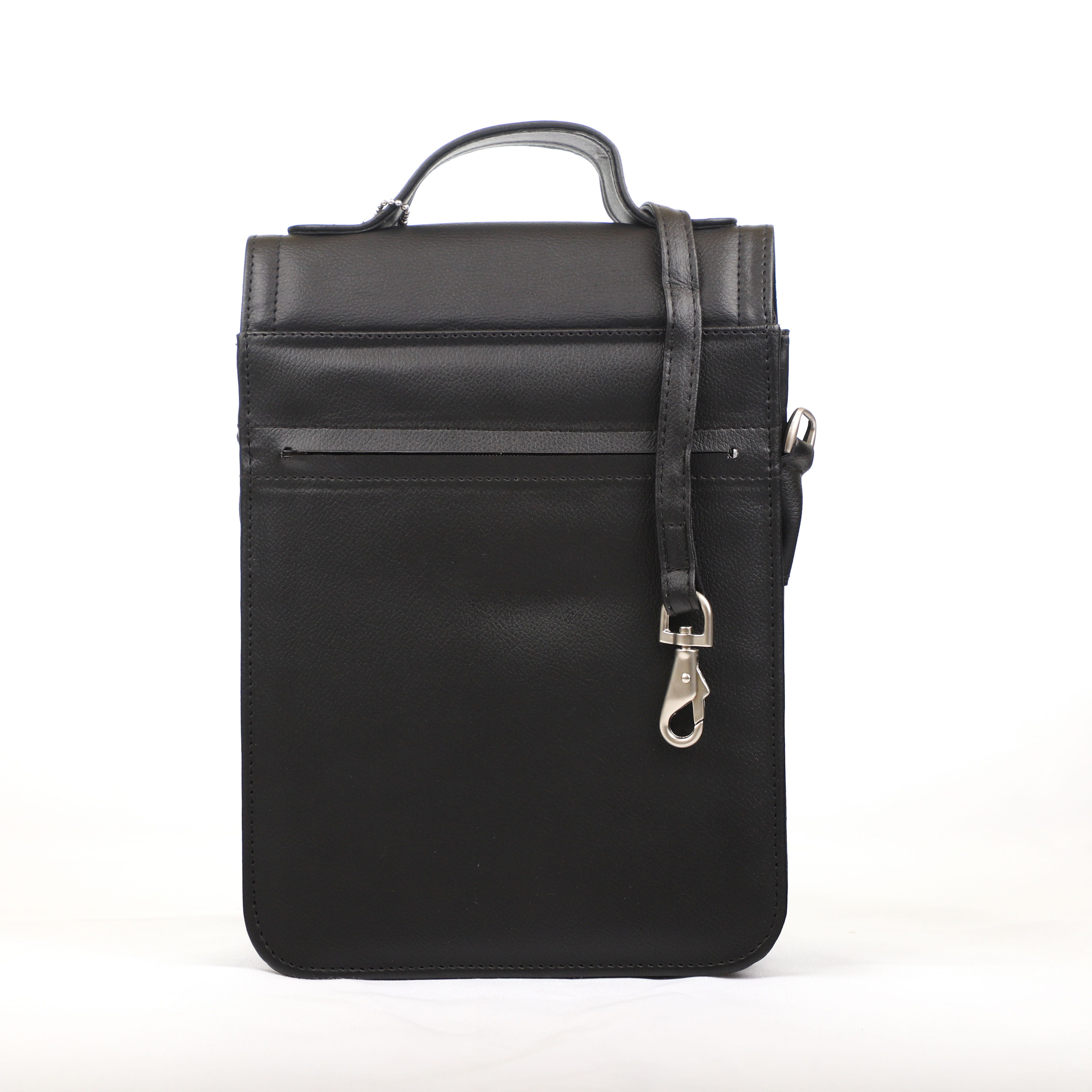 Barry Crossbody Bag