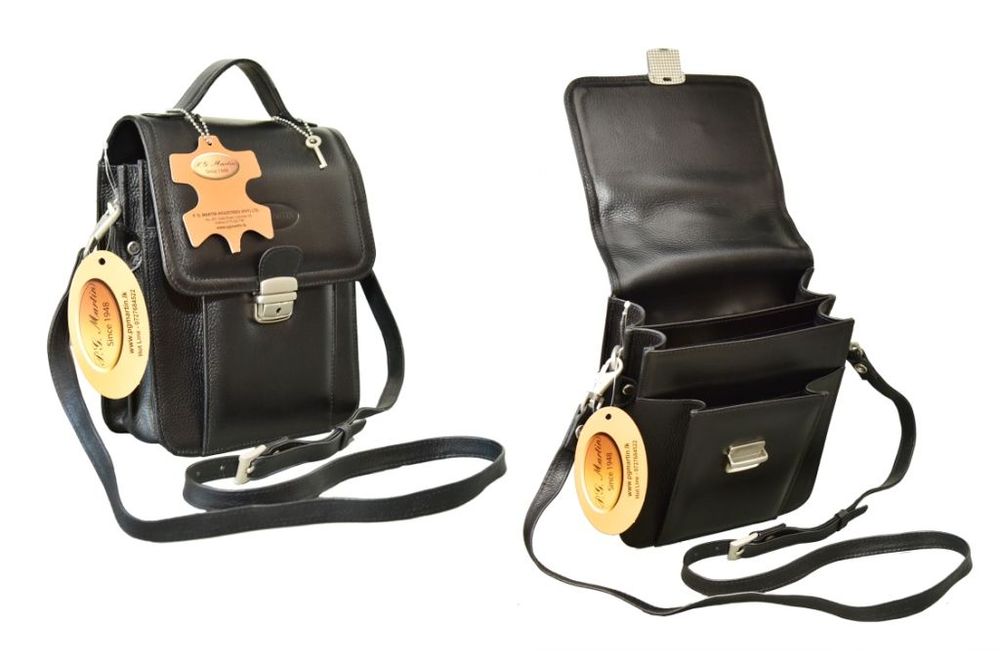 Barry Cross Body Bag